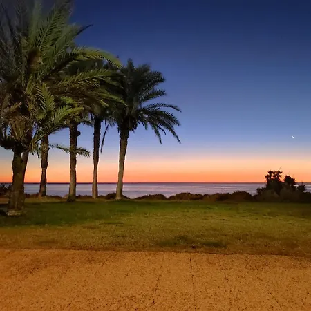 Aguamarina - Relax By The Sea Торевьиа