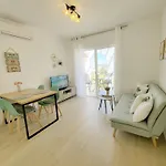 Aguamarina - Relax By The Sea